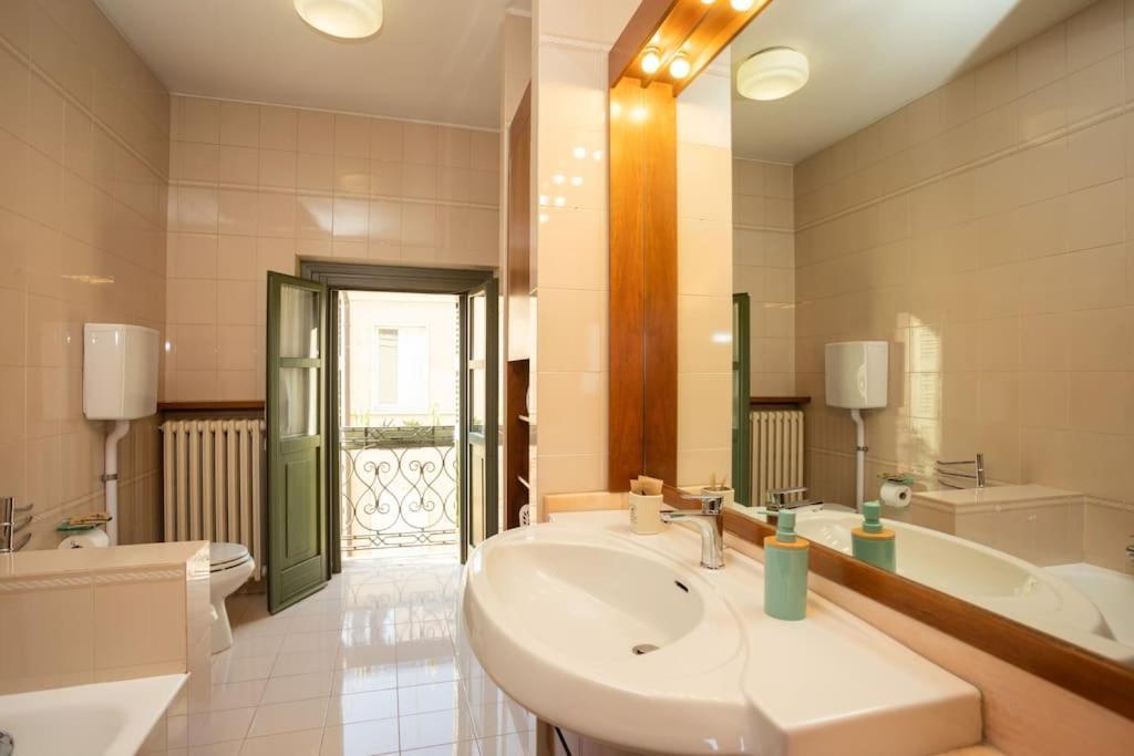 Appartamento Roma 55 Mantova Exterior photo